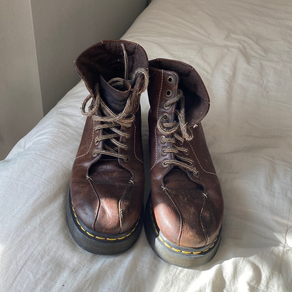 Dr. Martens